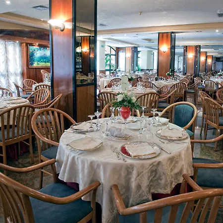 Sunny Palace Restaurant 3*